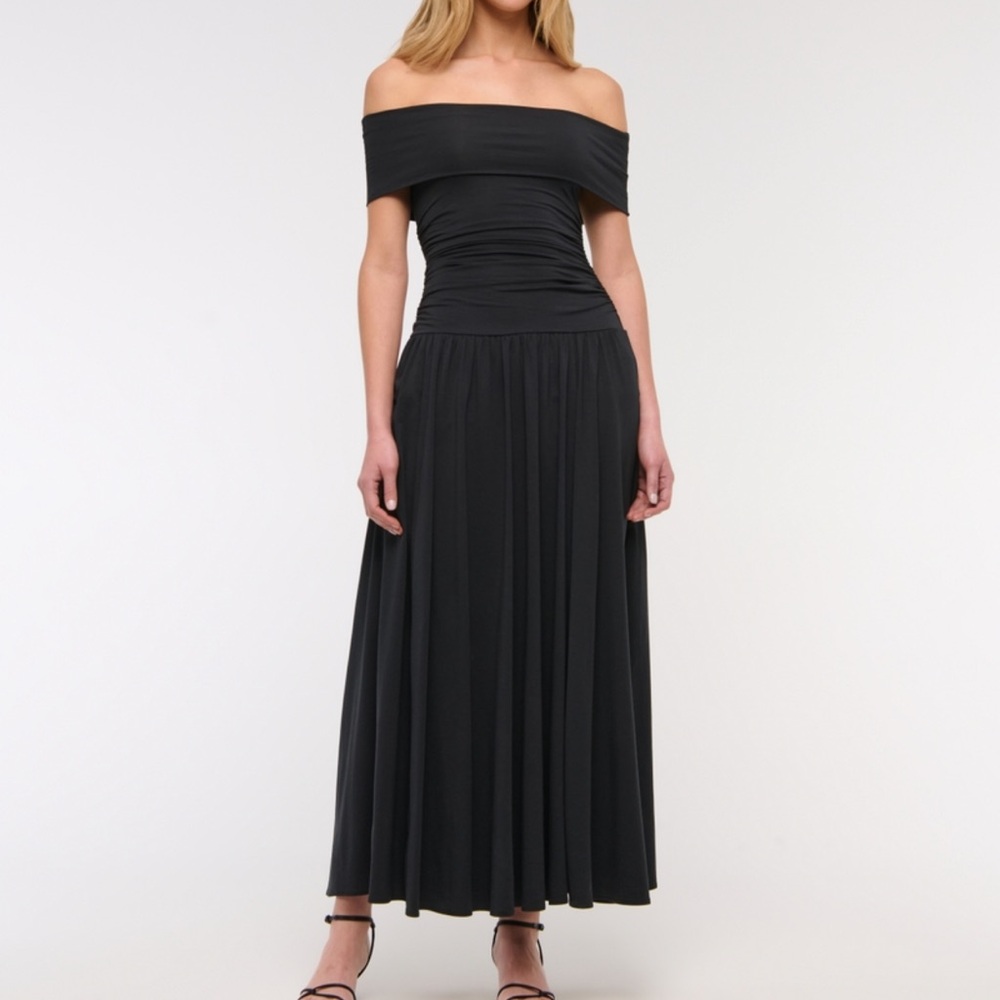 Off-Shoulder Knit Maxi Dress